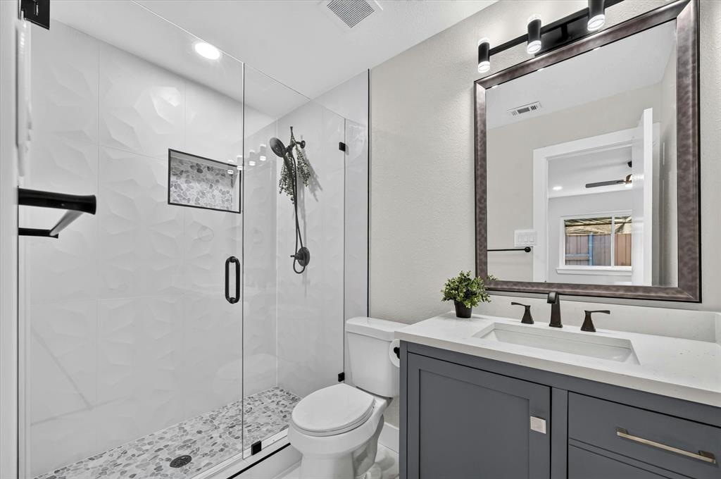 4709 Pemberton Lane, The Colony, TX 75056