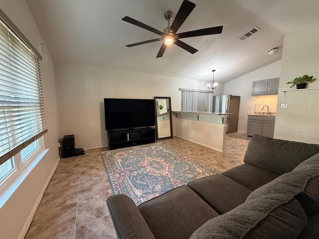 2282 Nantucket Village Circle, Dallas, TX 75227