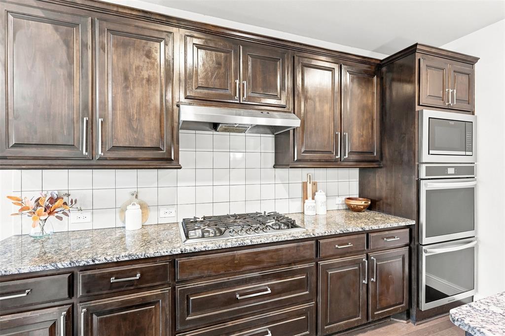 3233 Rolling Meadow Drive, Anna, TX 75409
