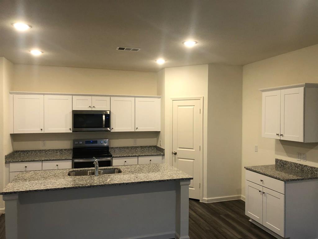 612 Colgate Circle, Princeton, TX 75407