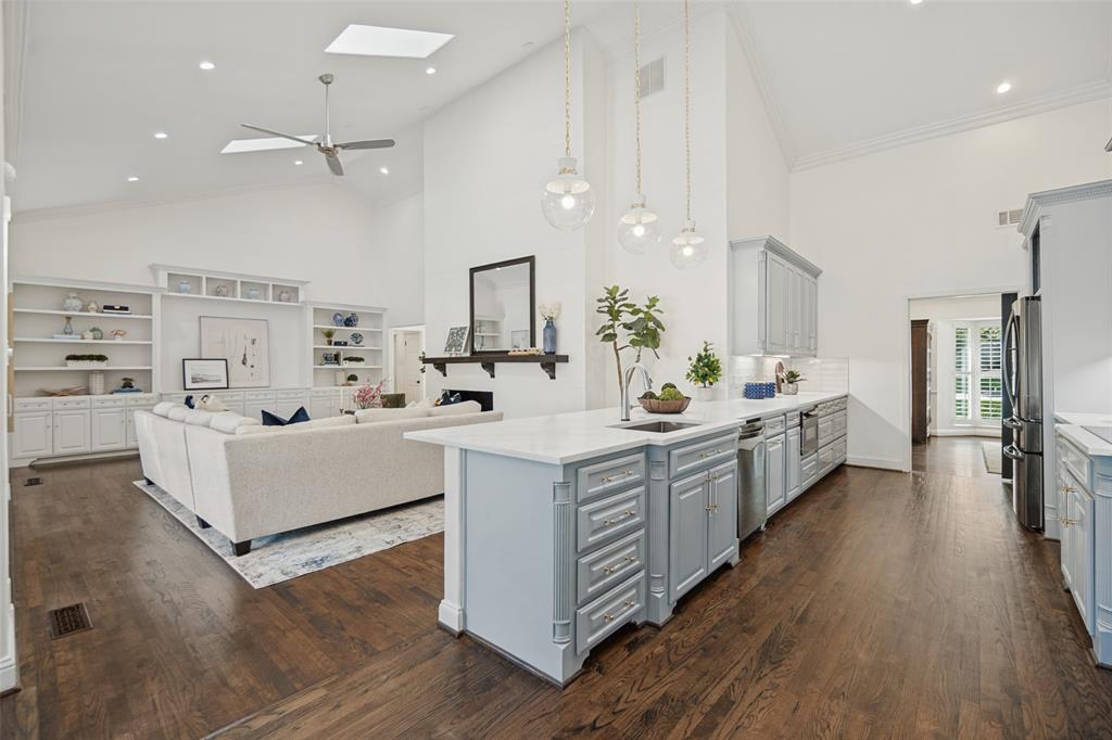 6609 Ridgeview Circle, Dallas, TX 75240