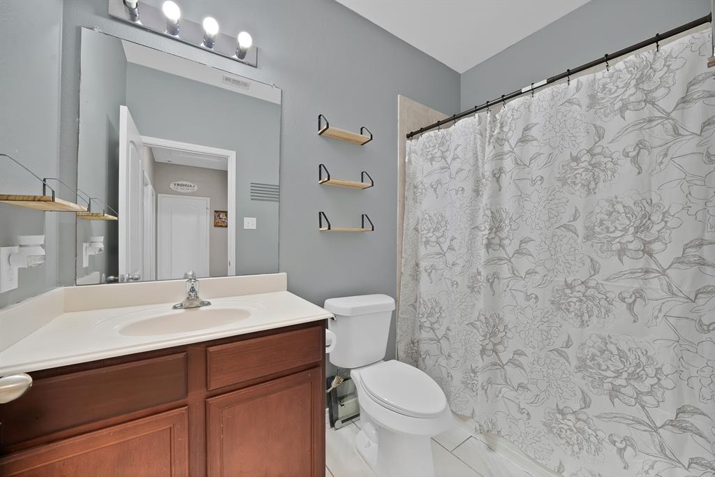 6148 Chalk Hollow Drive, Fort Worth, TX 76179