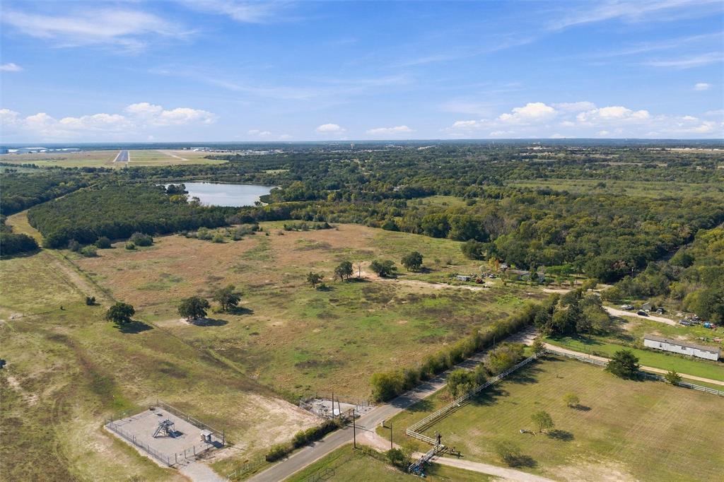 1654 Lincoln City Road, Elm Mott, TX 76640