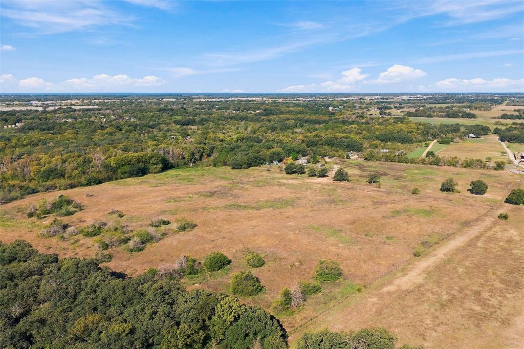 1654 Lincoln City Road, Elm Mott, TX 76640