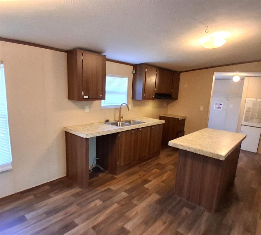 5819 County Road 2025, Ivanhoe, TX 75447