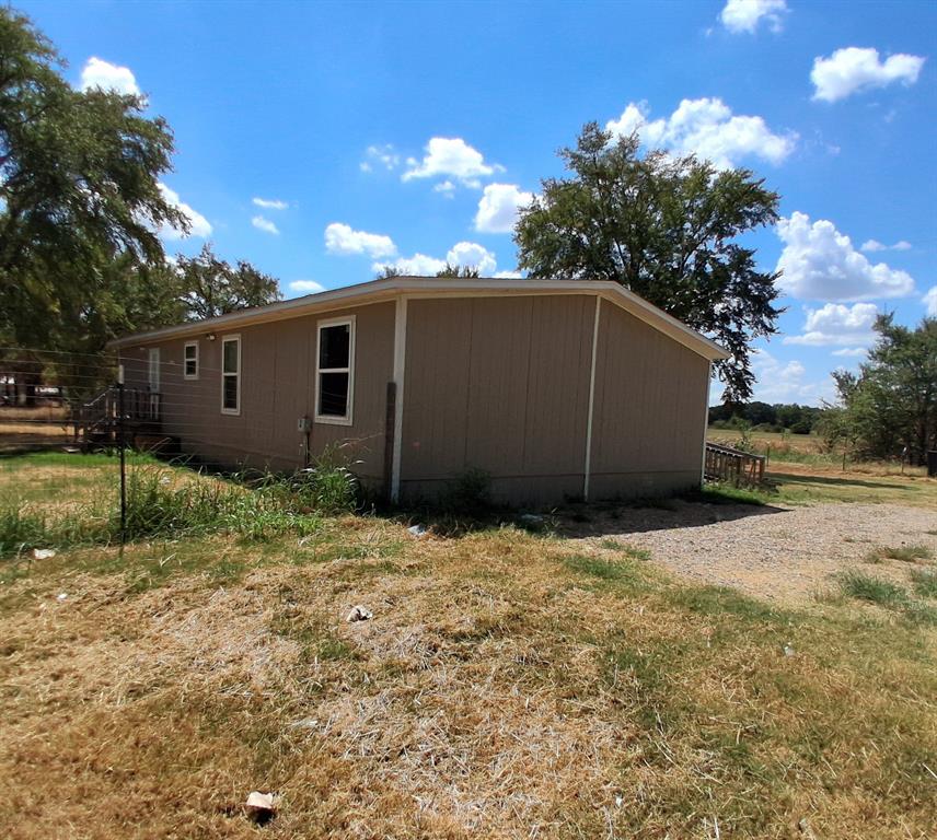 5819 County Road 2025, Ivanhoe, TX 75447