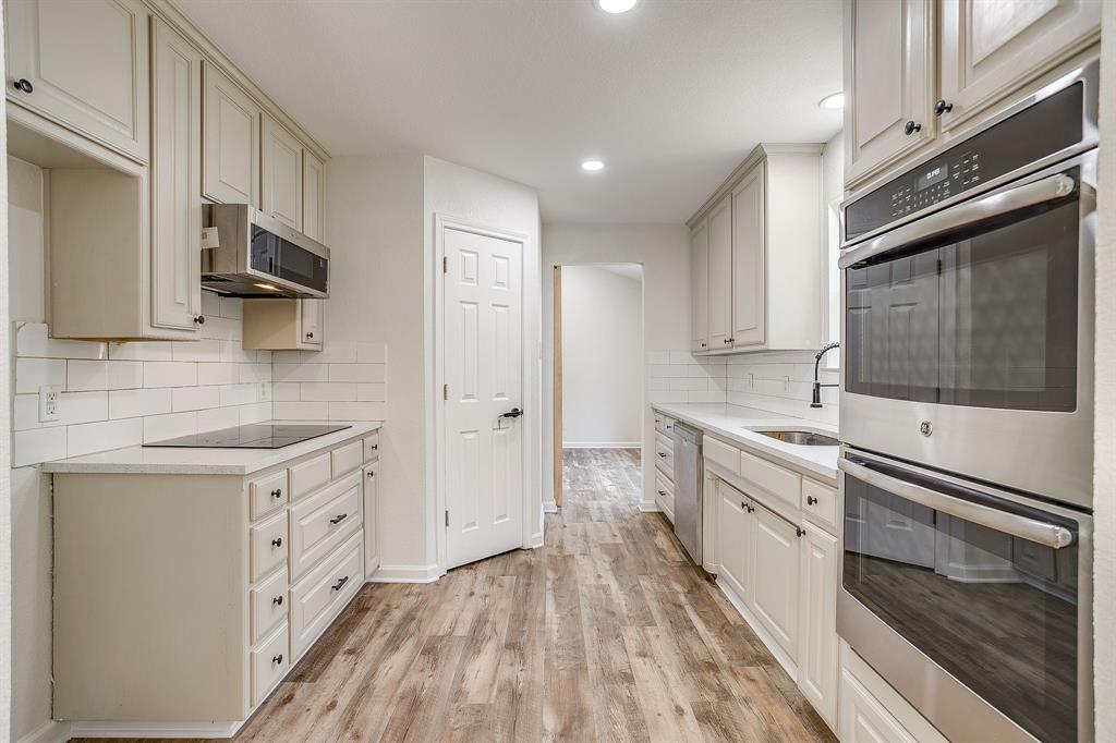 120 Hillside Court, Aledo, TX 76008