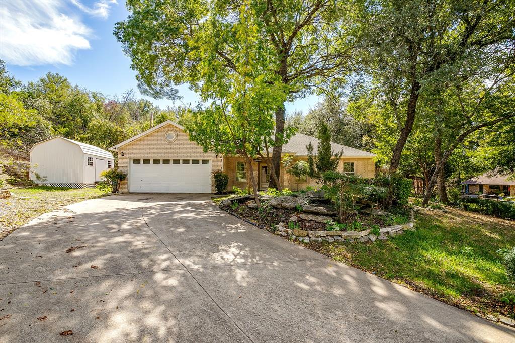 120 Hillside Court, Aledo, TX 76008