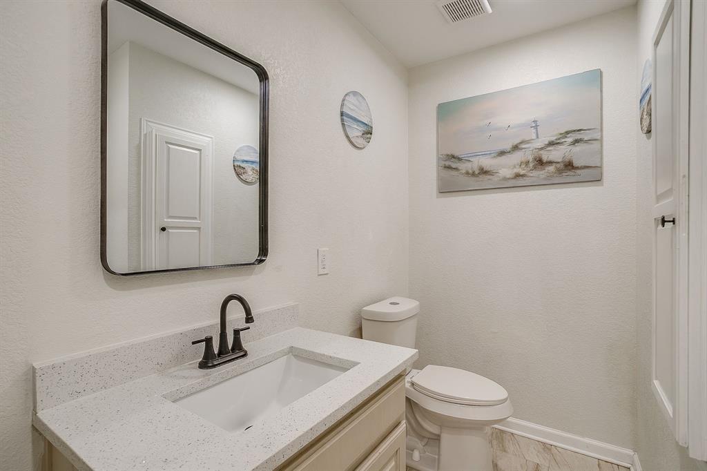 120 Hillside Court, Aledo, TX 76008