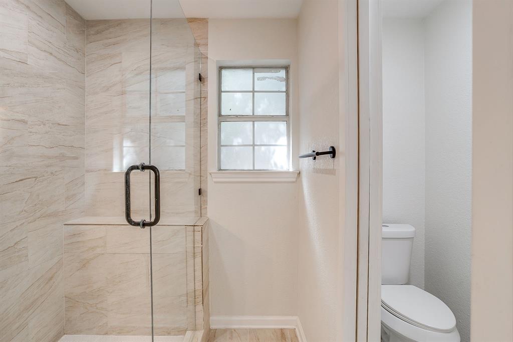 120 Hillside Court, Aledo, TX 76008
