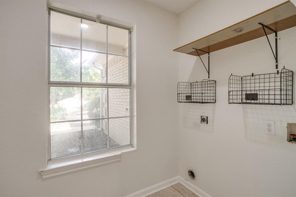 120 Hillside Court, Aledo, TX 76008