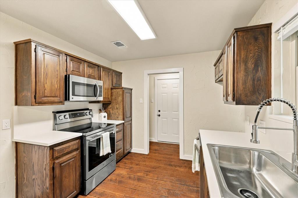 5216 Gaelic Court, Denton, TX 76208