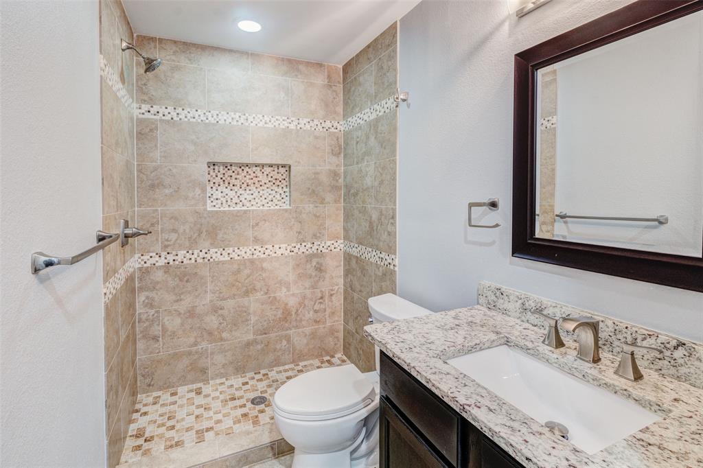 2327 Arroyo Avenue, Dallas, TX 75219