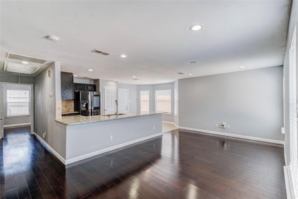 2327 Arroyo Avenue, Dallas, TX 75219