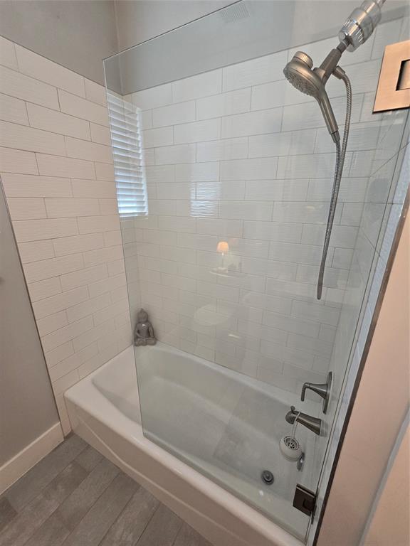 618 N Clinton Avenue, Dallas, TX 75208