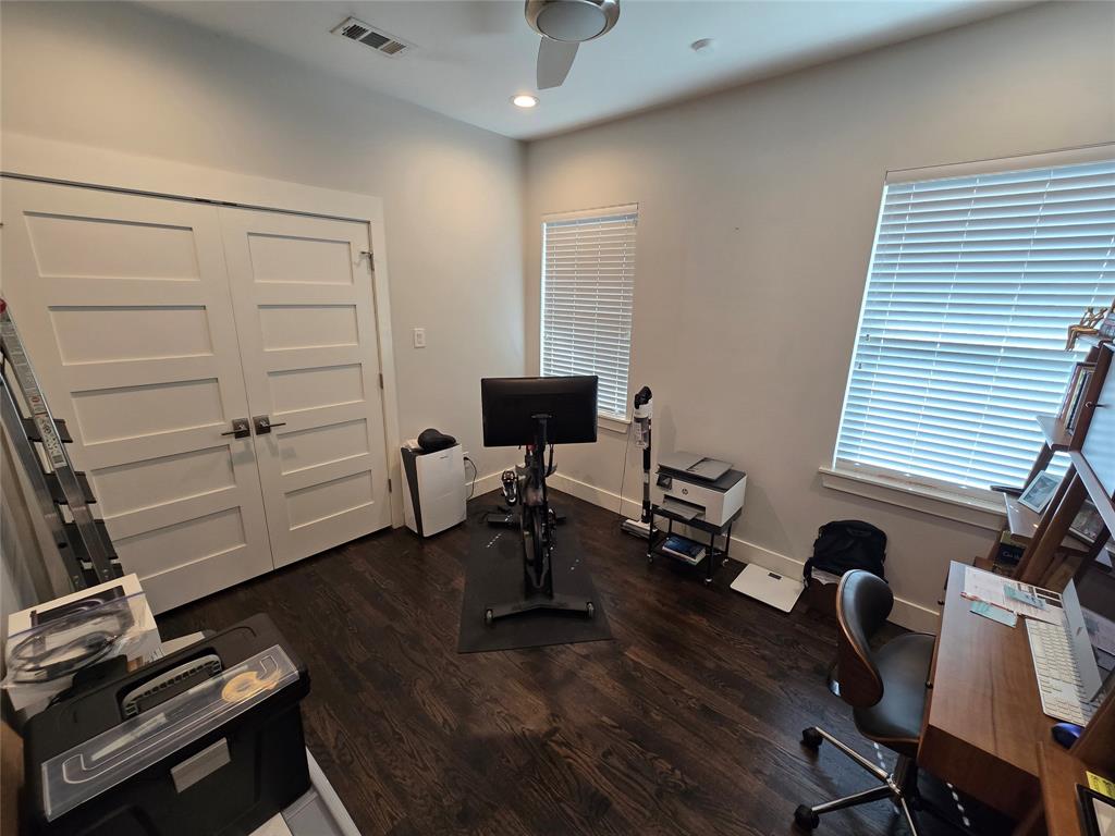 Bedroom or Home Office