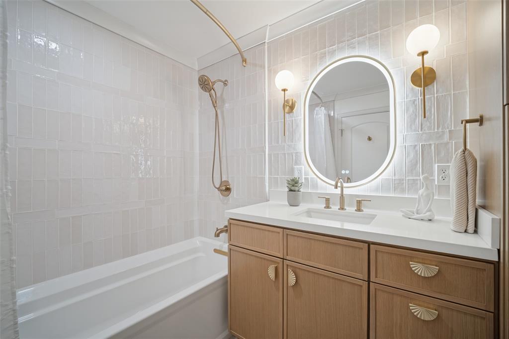 6630 Town Bluff Drive, Dallas, TX 75248