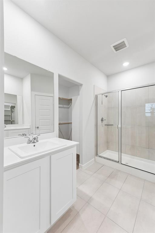 Primary Bathroom in the Cedar home plan – REPRESENTATIVE PHOTO