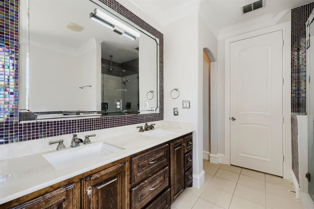 2242 Mountain Lakes Drive, Cedar Hill, TX 75104