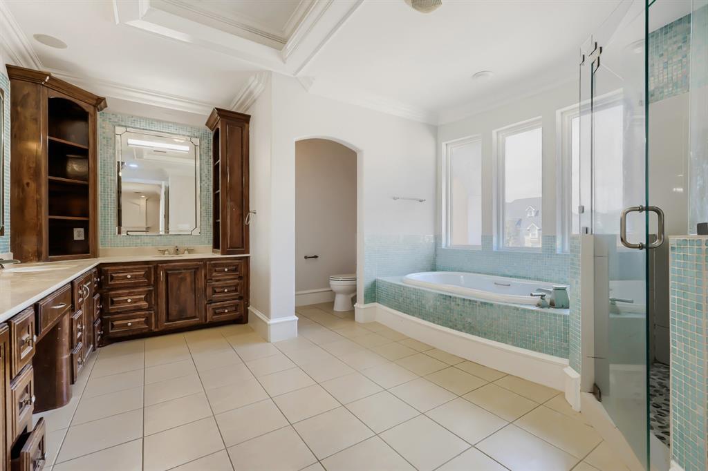 2242 Mountain Lakes Drive, Cedar Hill, TX 75104