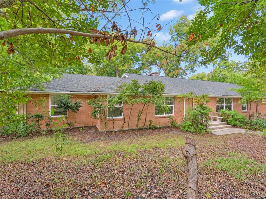 7443 Daingerfield Drive, Dallas, TX 75227 7443 Daingerfield Drive, Dallas, TX 75227