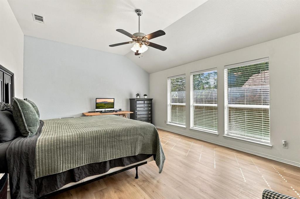 3906 Canton Court, Denton, TX 76208