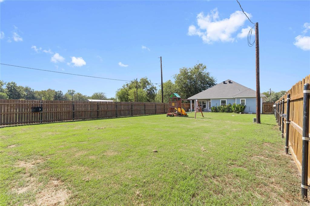 5407 Arrowhead Drive, Granbury, TX 76048