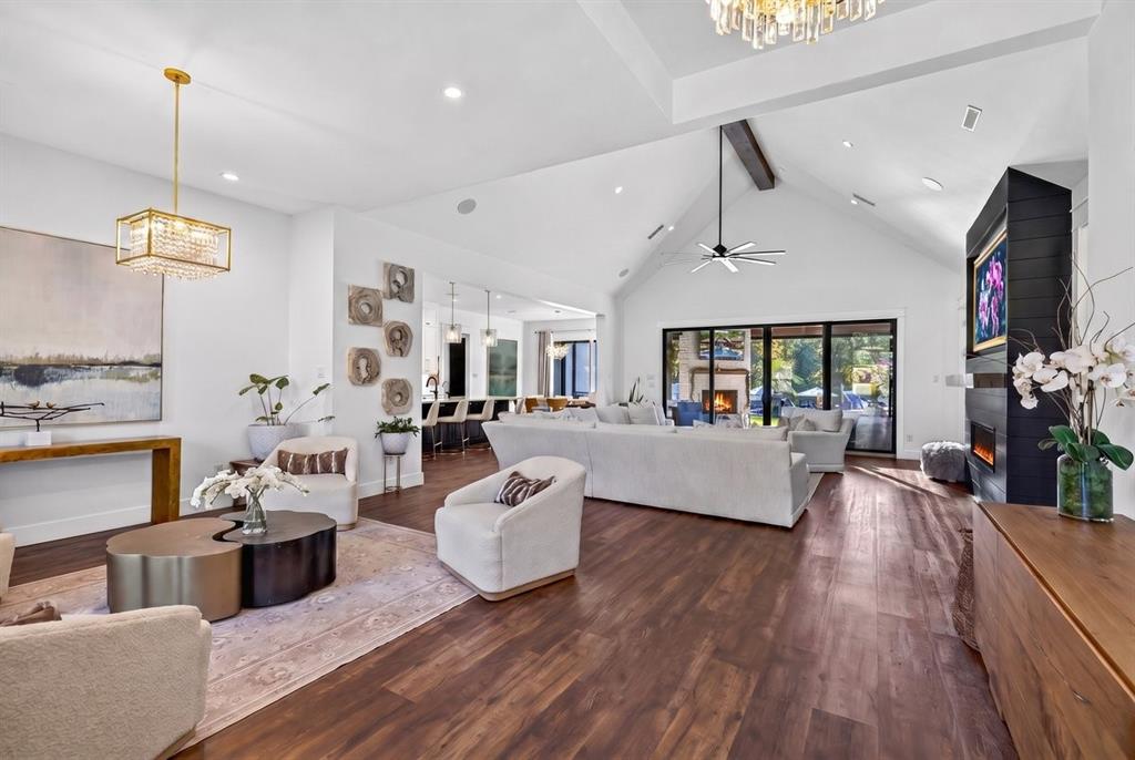 Vaulted ceilings, abundant natural light, and sliding glass doors overlooking the outdoor living areas. Vaulted ceilings, abundant natural light, and sliding glass doors overlooking the outdoor living areas.
