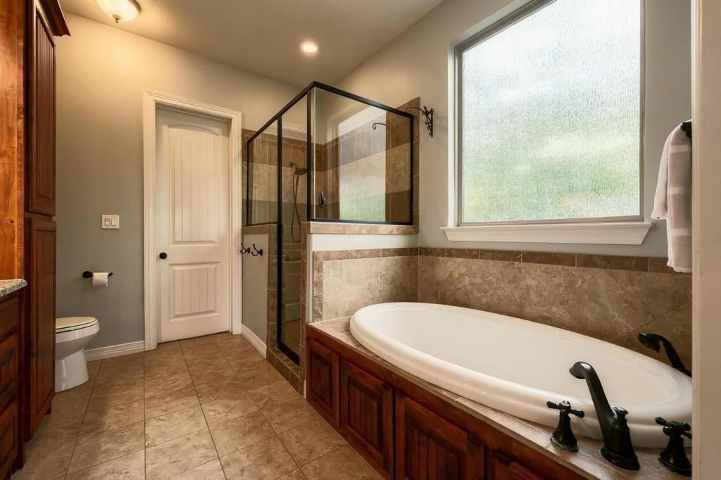 124 Eagleview Circle, Pottsboro, TX 75076