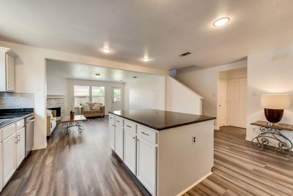 6916 Derbyshire Drive, Fort Worth, TX 76137
