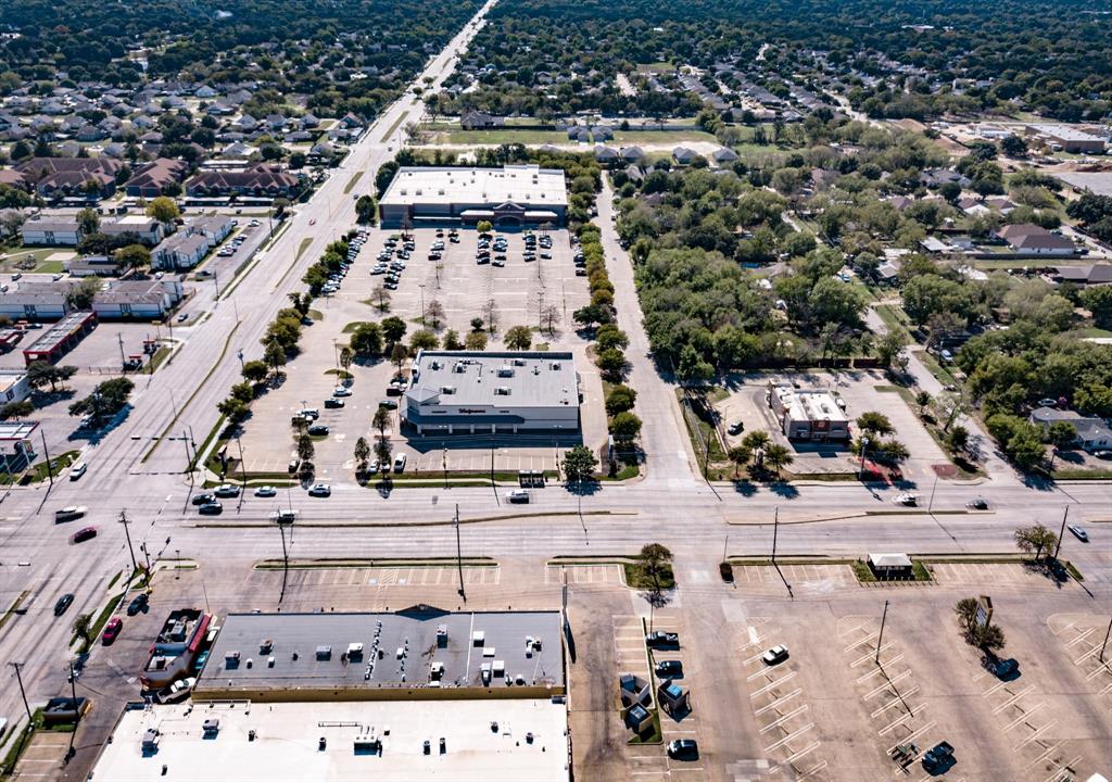 1233 Barredo Street, Dallas, TX 75217