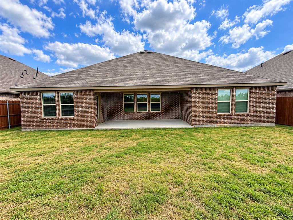 147 Mapleoak Drive, Caddo Mills, TX 75135