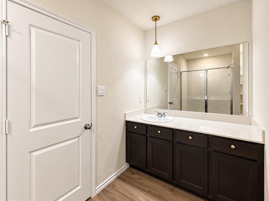 147 Mapleoak Drive, Caddo Mills, TX 75135