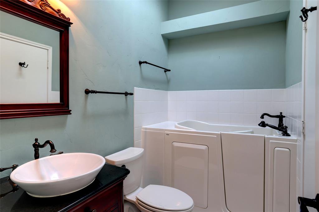 2109 Brook Mount Court, Carrollton, TX 75006