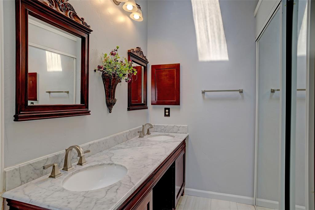 2109 Brook Mount Court, Carrollton, TX 75006
