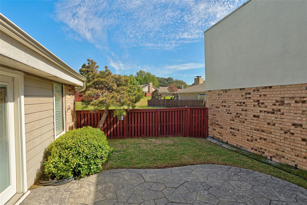 2109 Brook Mount Court, Carrollton, TX 75006