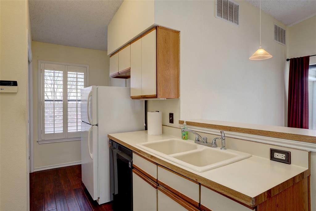2109 Brook Mount Court, Carrollton, TX 75006