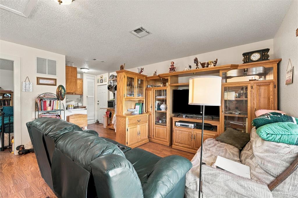 Guest House LR