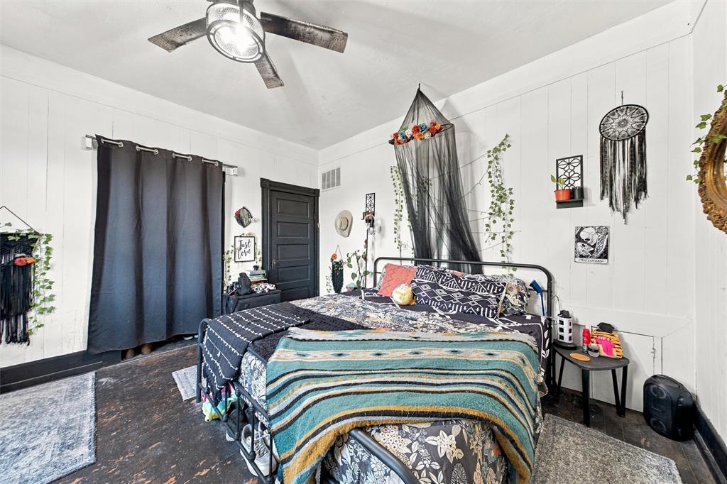 2183 Greig Drive, Robinson, TX 76706