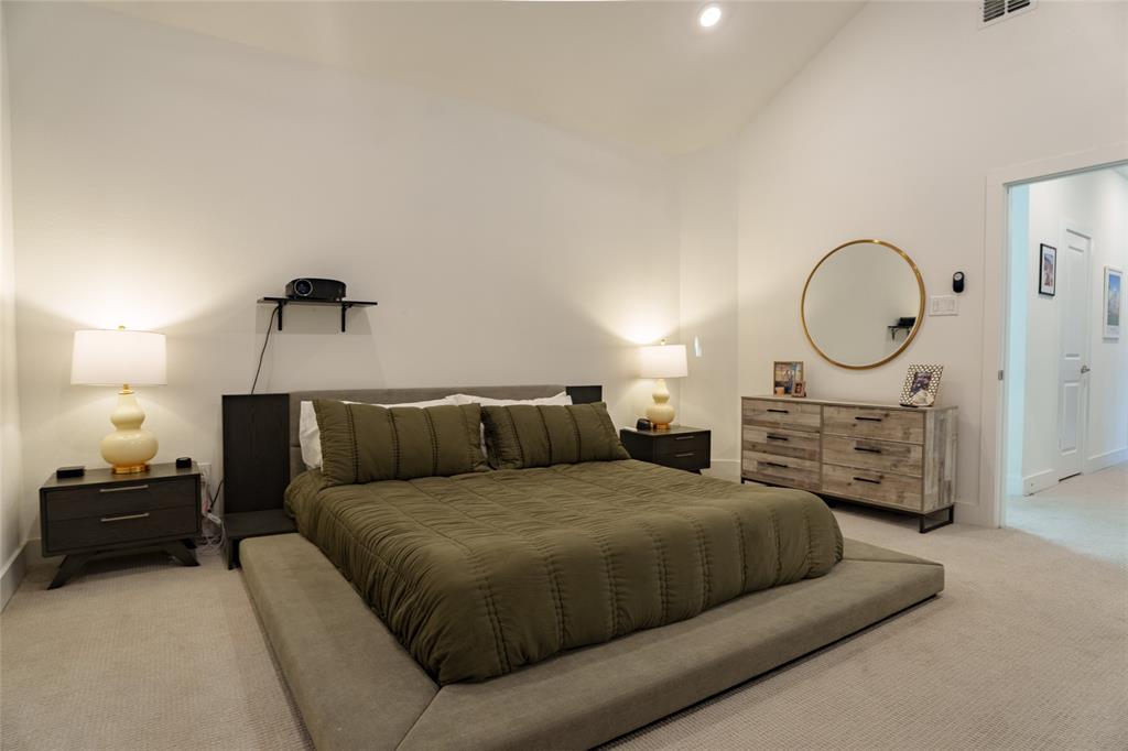3402 Ladd Street, Dallas, TX 75212