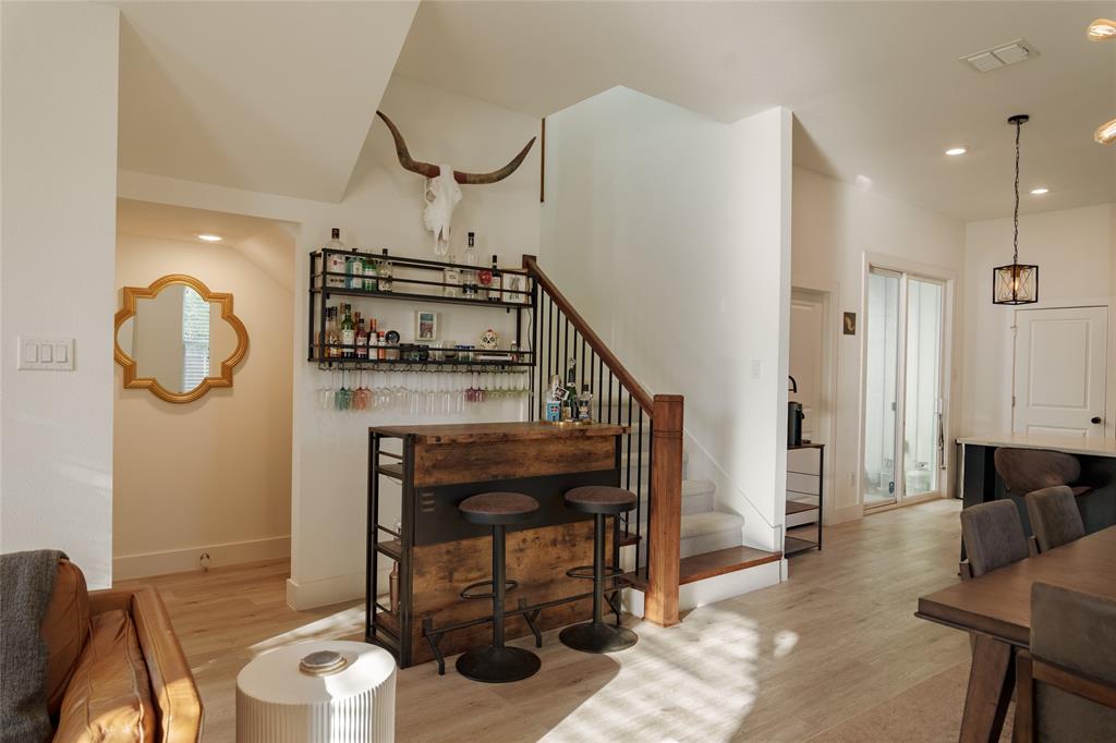 3402 Ladd Street, Dallas, TX 75212