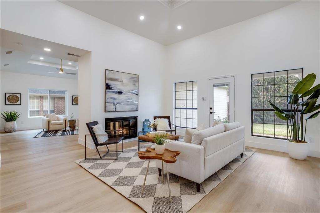 1309 Iowa Drive, Plano, TX 75093