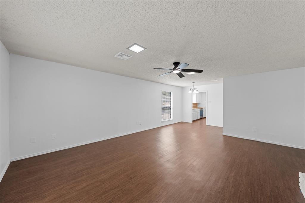 300 Mill Creek Circle, Waco, TX 76712