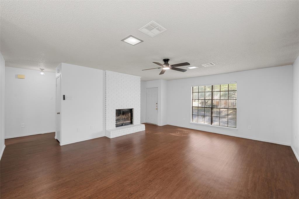 300 Mill Creek Circle, Waco, TX 76712