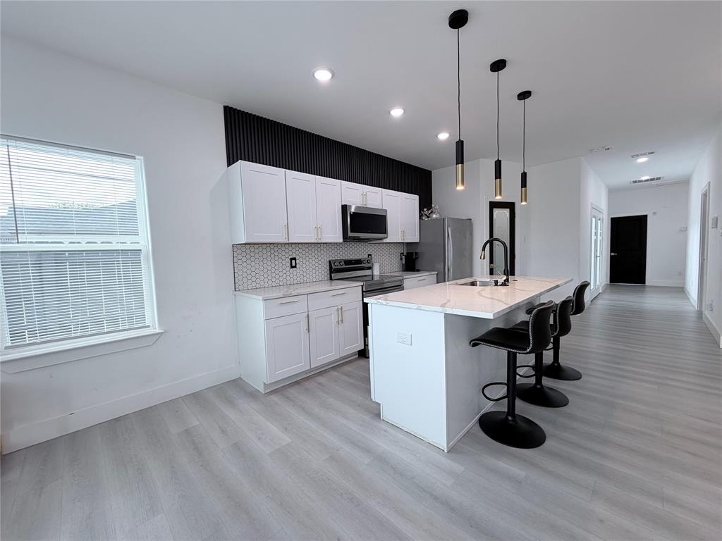 3301 Garden Lane, Dallas, TX 75215 3301 Garden Lane, Dallas, TX 75215