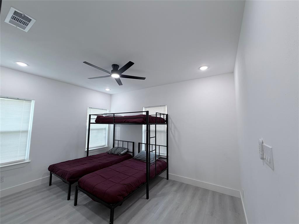 3301 Garden Lane, Dallas, TX 75215