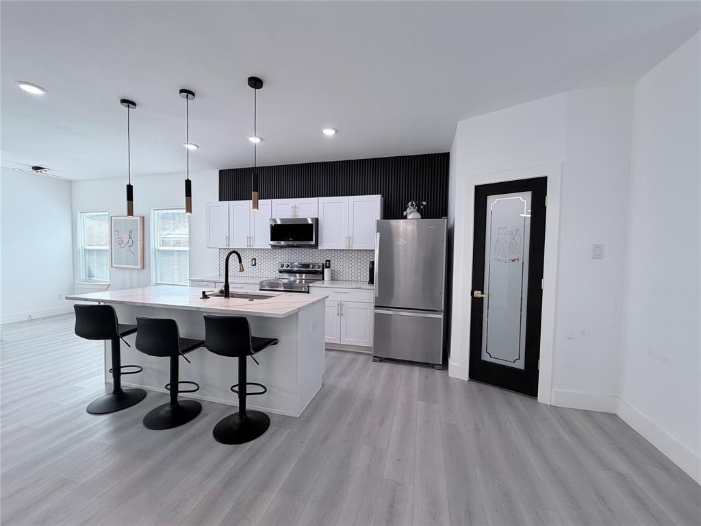 3301 Garden Lane, Dallas, TX 75215 3301 Garden Lane, Dallas, TX 75215