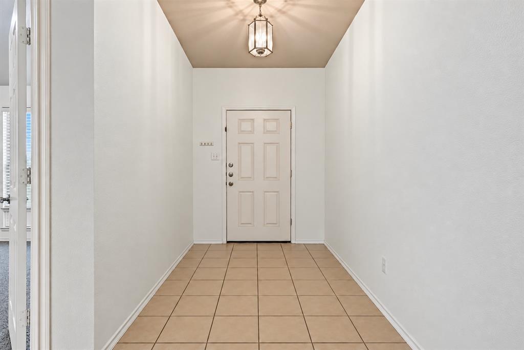 9704 Mulligan Drive, McKinney, TX 75072 9704 Mulligan Drive, McKinney, TX 75072