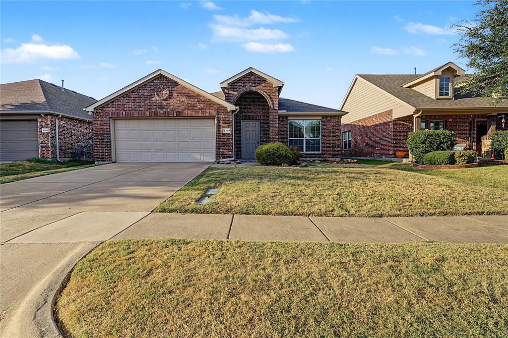9704 Mulligan Drive, McKinney, TX 75072 9704 Mulligan Drive, McKinney, TX 75072
