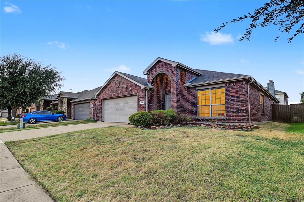 9704 Mulligan Drive, McKinney, TX 75072